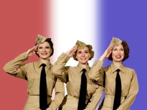  Kelly Meg Brennan, Kathy Weese &amp; Debbie Pappas as Maxene, Patty and Laverne Andrews