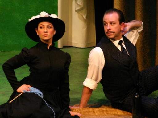 Leah Russo as Frieda and Louis Colaiacovo as Franz